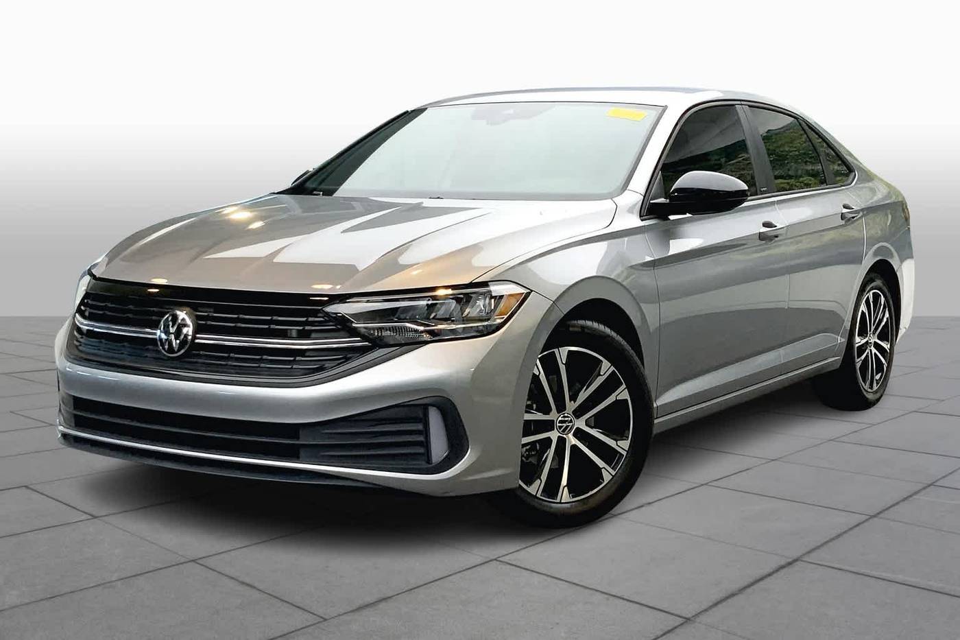 2024 Volkswagen Jetta Sport — Sedan — 8,245 mi — N. Miami Beach, FL