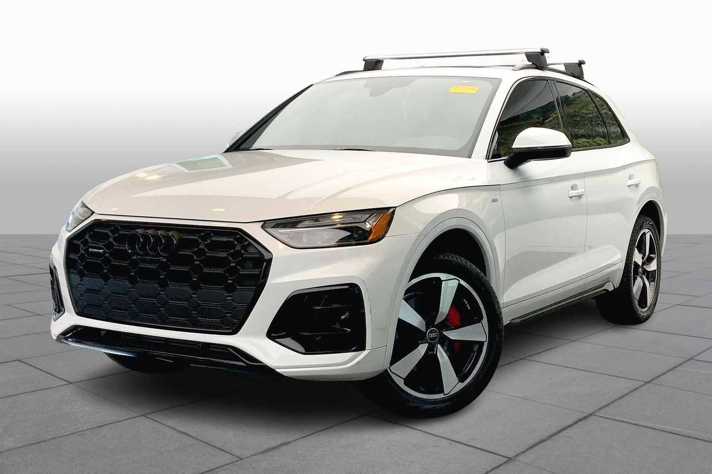 2024 Audi Q5 Premium Plus — SUV — 5,121 mi — N. Miami Beach, FL