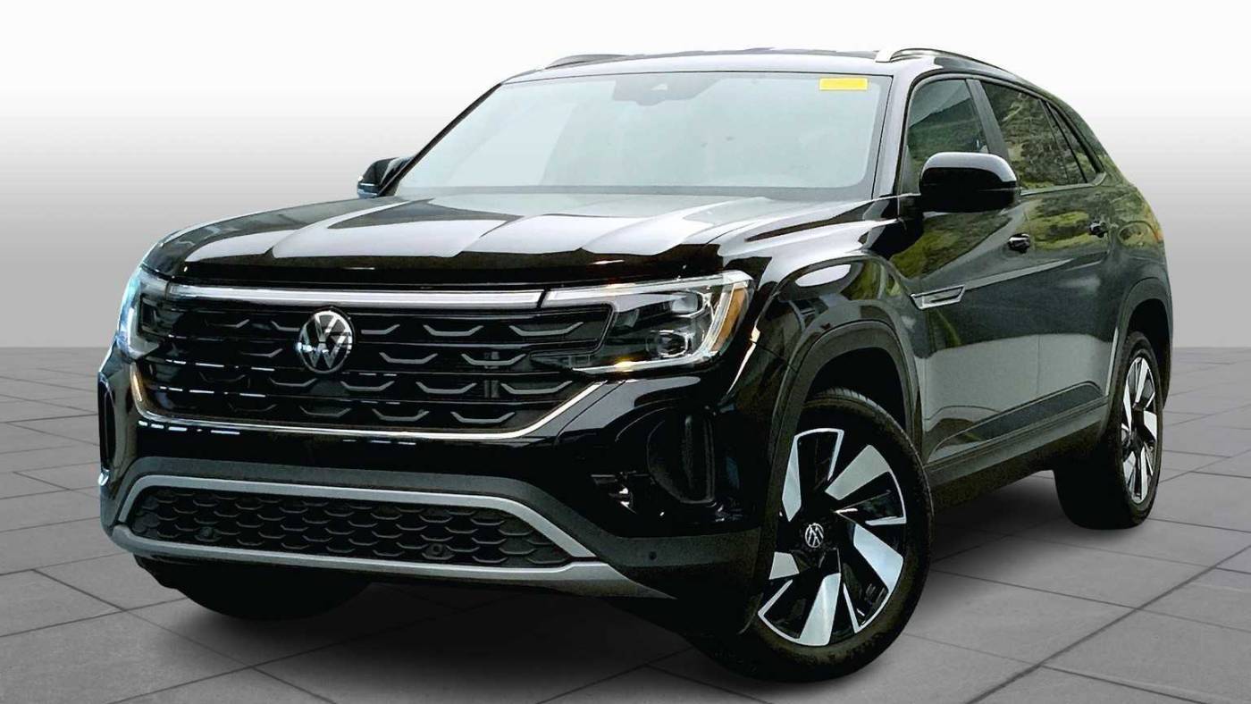 2024 Volkswagen Atlas Cross Sport SE with Technology — SUV — 15,419 mi — N. Miami Beach, FL