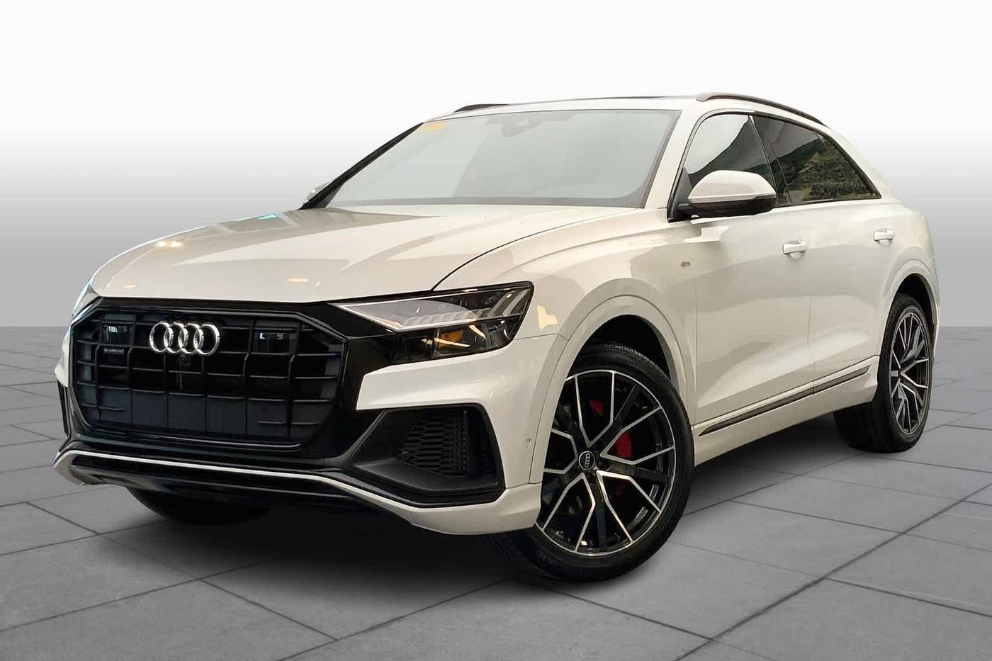 2022 Audi Q8 Premium Plus — SUV — 24,094 mi — N. Miami Beach, FL