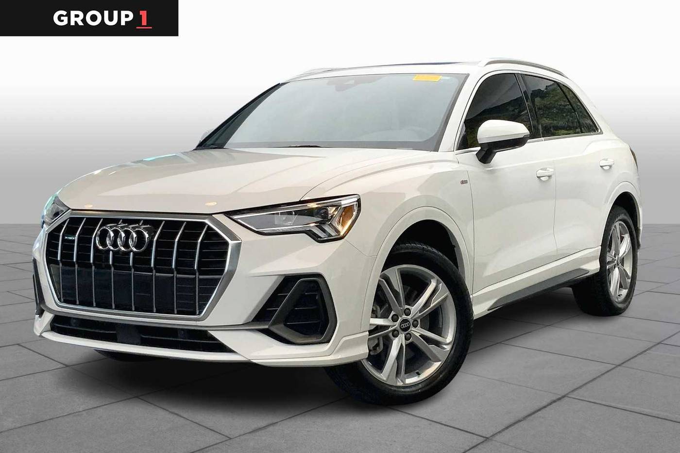 2024 Audi Q3 S line Premium Plus — SUV — 4,427 mi — N. Miami Beach, FL