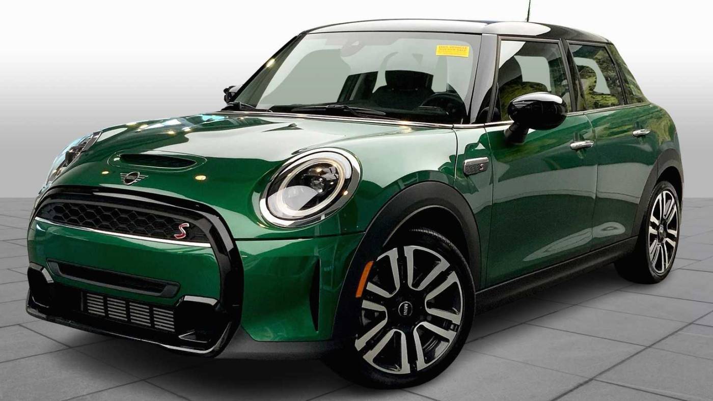 2023 MINI Hardtop Cooper S — Hatchback — 10,295 mi — N. Miami Beach, FL