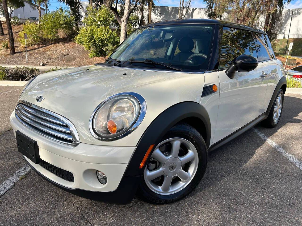 2009 MINI Cooper Cooper — Hatchback — 101,166 mi — Oceanside, CA