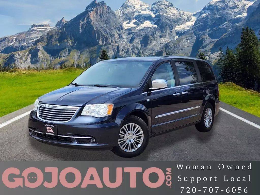 2014 Chrysler Town & Country Touring-L 30th Anniversary Edition — Minivan — 89,434 mi — Denver, CO