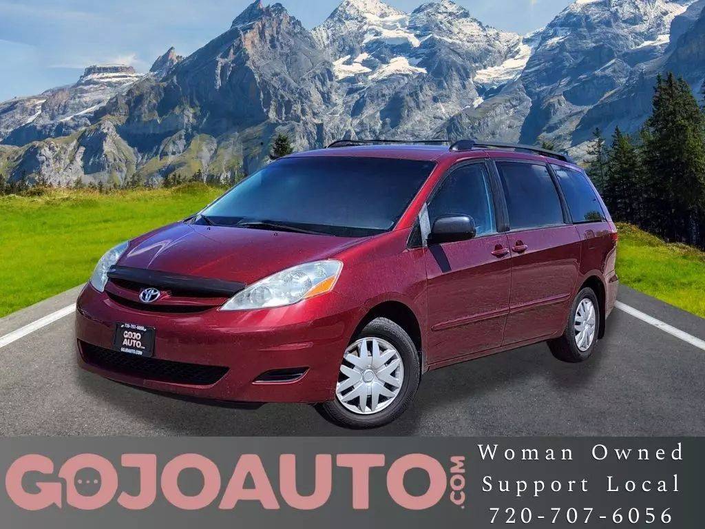 2009 Toyota Sienna LE — Minivan — 162,500 mi — Denver, CO