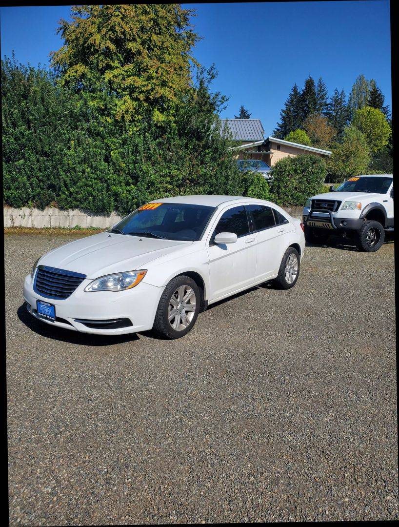 2011 Chrysler 200 Touring — Sedan — 92,983 mi — Olympia, WA