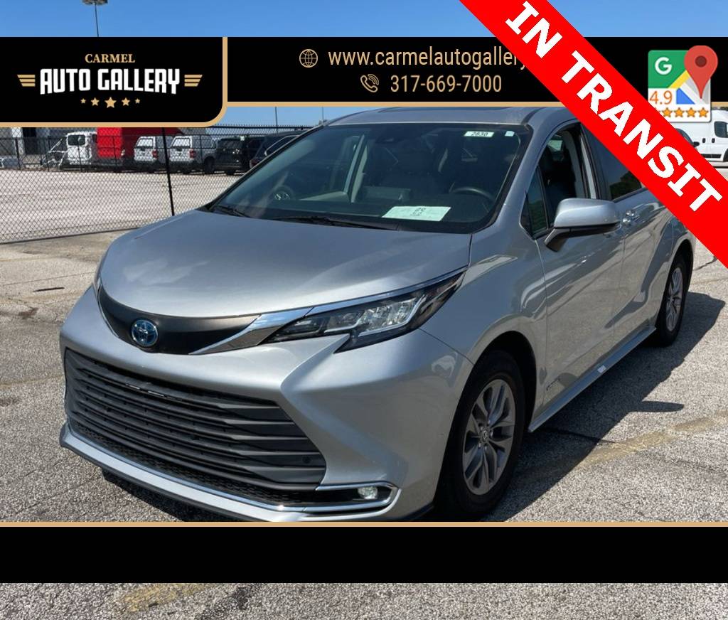 2021 Toyota Sienna XLE — Minivan — 32,320 mi — Carmel, IN