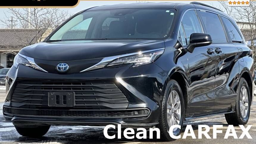 2022 Toyota Sienna LE — Minivan — 80,384 mi — Carmel, IN