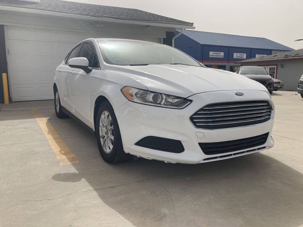2016 Ford Fusion S — Sedan — 45,756 mi — Princeton, TX
