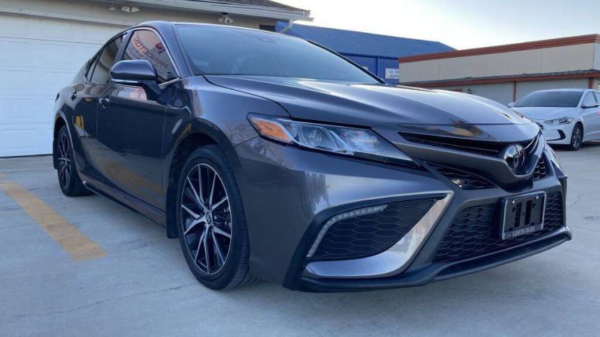 2024 Toyota Camry SE — Sedan — 32,055 mi — Princeton, TX