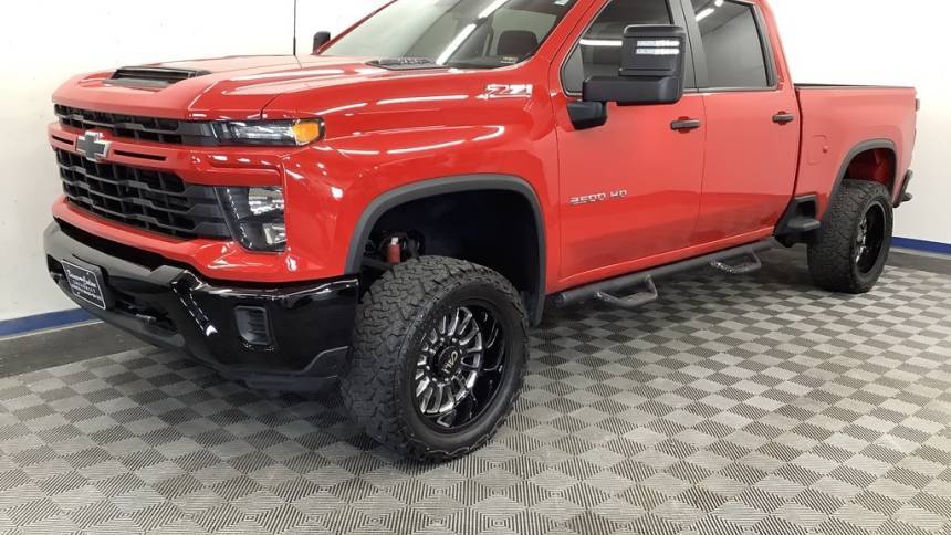 2024 Chevrolet Silverado 2500HD Custom — Pickup Truck — 36,579 mi — Higginsville, MO