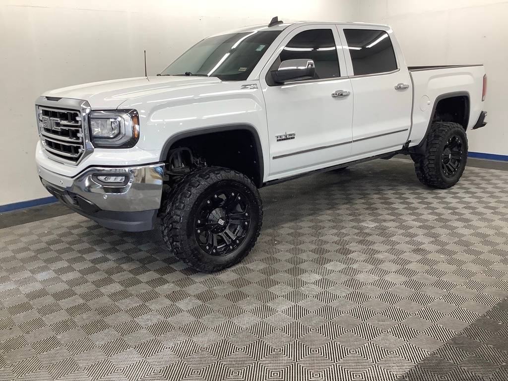 2017 GMC Sierra 1500 SLT — Pickup Truck — 69,125 mi — Higginsville, MO