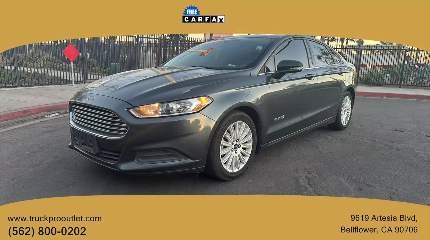 2015 Ford Fusion Hybrid SE — Sedan — 82,490 mi — Bellflower, CA