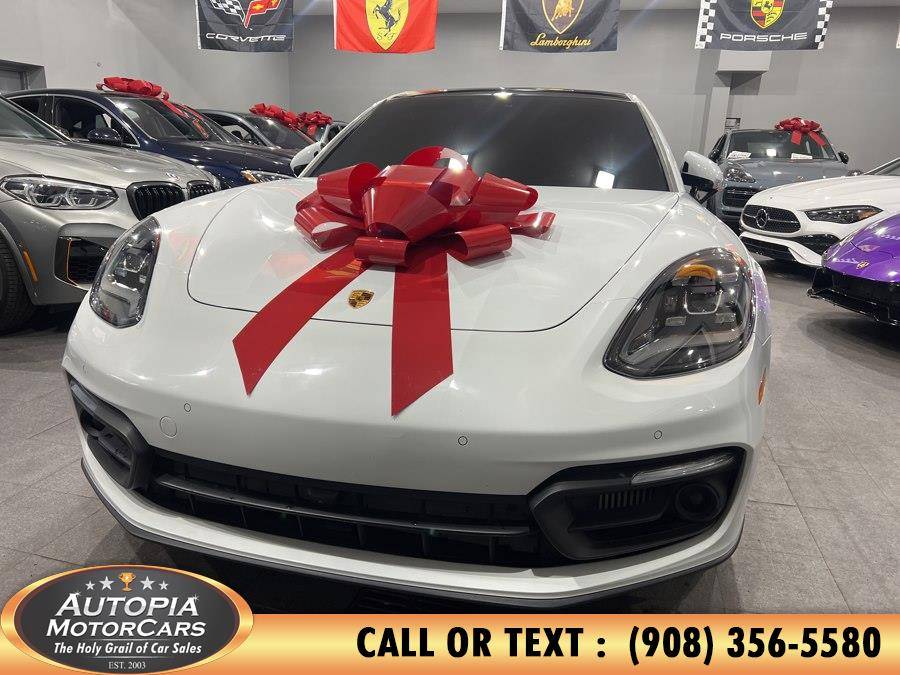 2022 Porsche Panamera