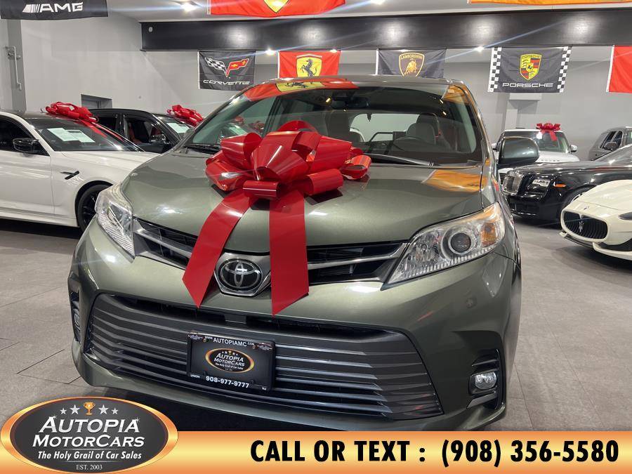 2019 Toyota Sienna XLE — Minivan — 10,541 mi — Union, NJ