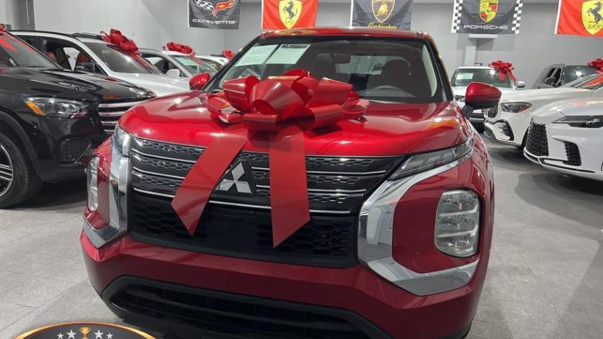 2024 Mitsubishi Outlander ES — SUV — 15,134 mi — Union, NJ
