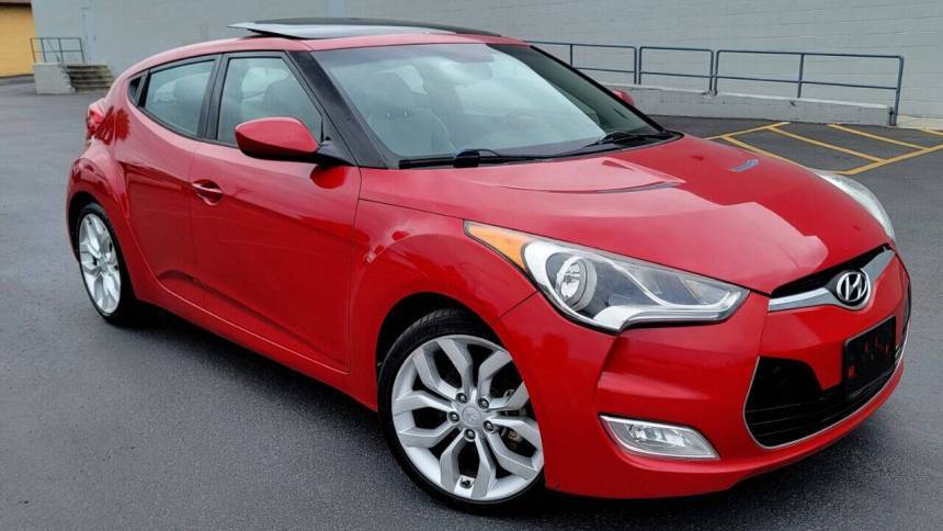 2013 Hyundai Veloster Base — Hatchback — 130,649 mi — San Marcos, CA
