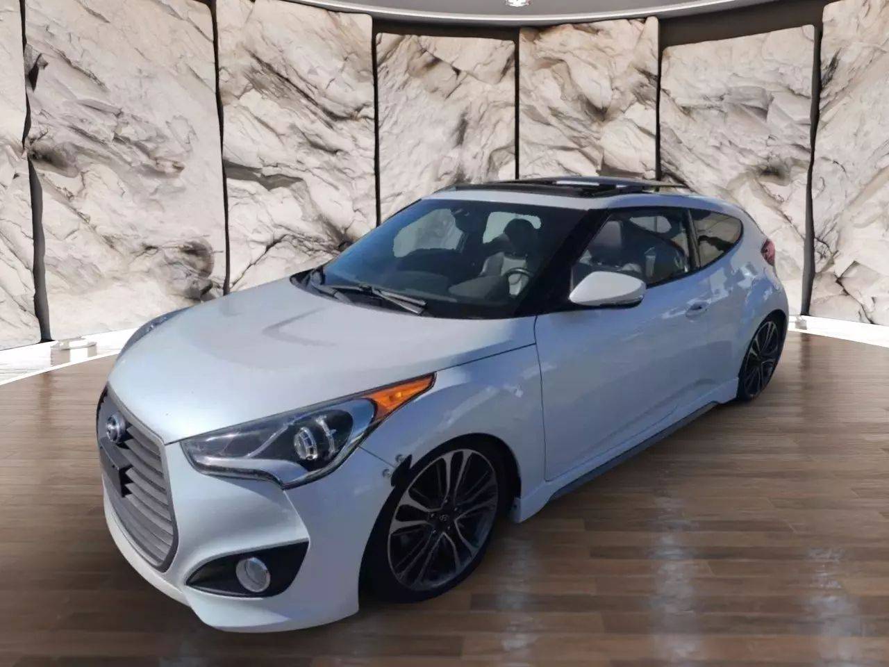 2016 Hyundai Veloster Turbo — Hatchback — 87,706 mi — Chino, CA