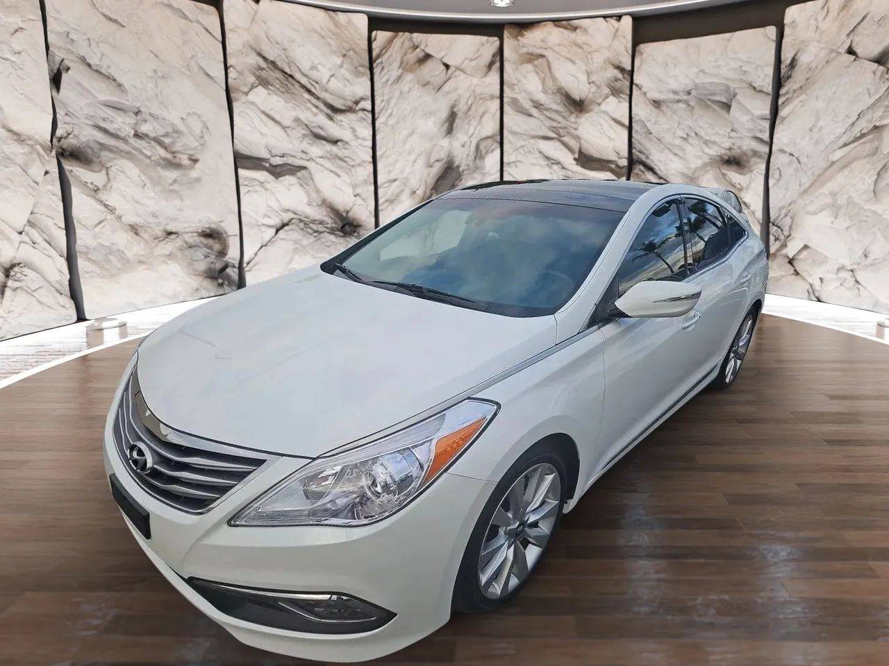 2015 Hyundai Azera Limited — Sedan — 62,784 mi — Chino, CA