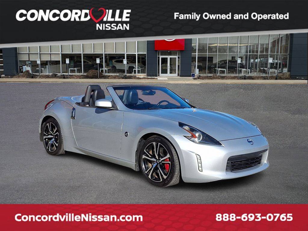 2018 Nissan 370Z Touring Sport