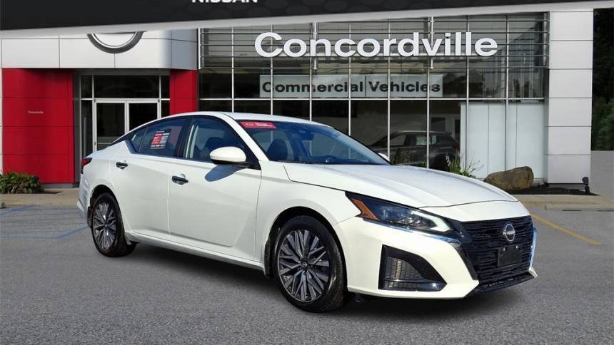 2023 Nissan Altima SV — Sedan — 8,520 mi — Glen Mills, PA