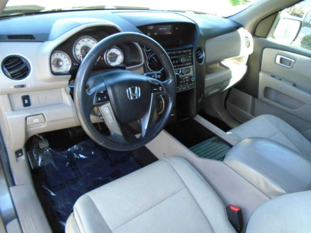 Photo 12