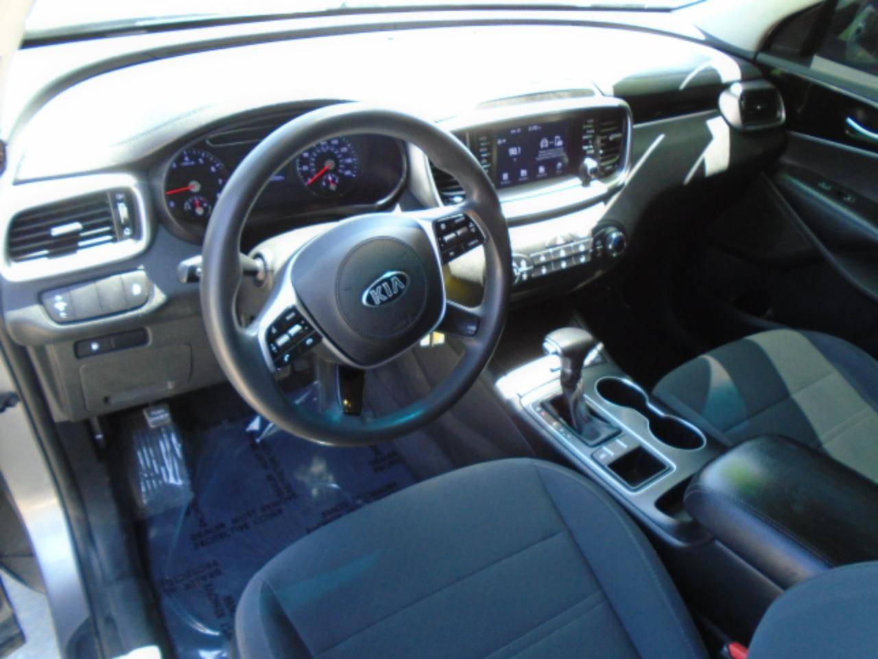 Photo 10