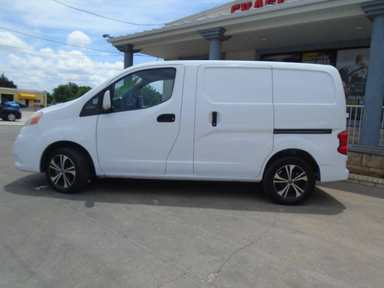 Photo 18