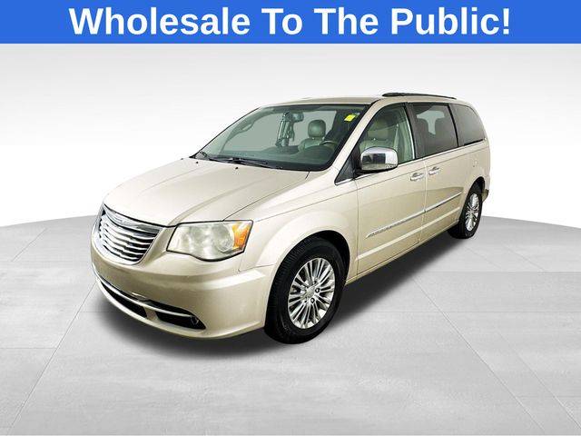 2013 Chrysler Town & Country Touring-L — Minivan — 213,467 mi — Alcoa, TN