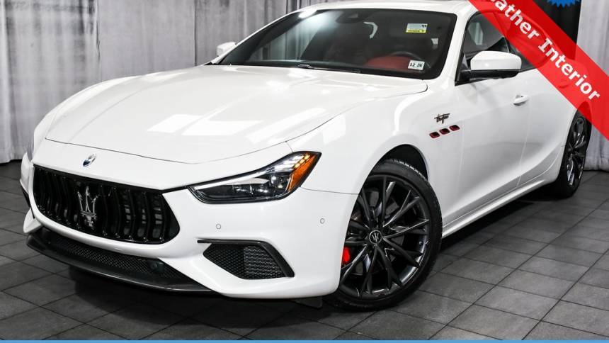 2022 Maserati Ghibli Trofeo