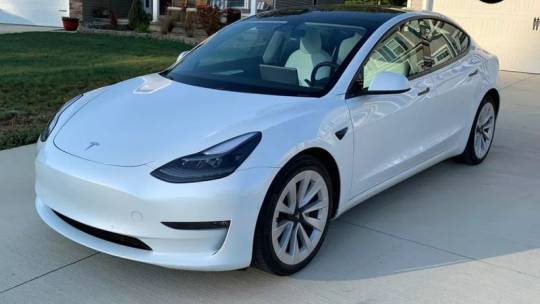 Dodelijk Emulatie Afwijken Used Tesla for Sale in Roslyn, NY (with Photos) | U.S. News & World Report