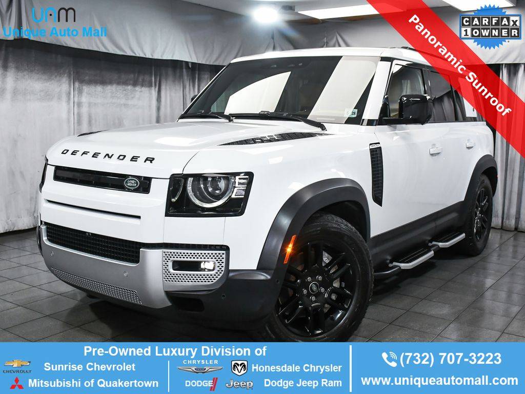 2023 Land Rover Defender SE