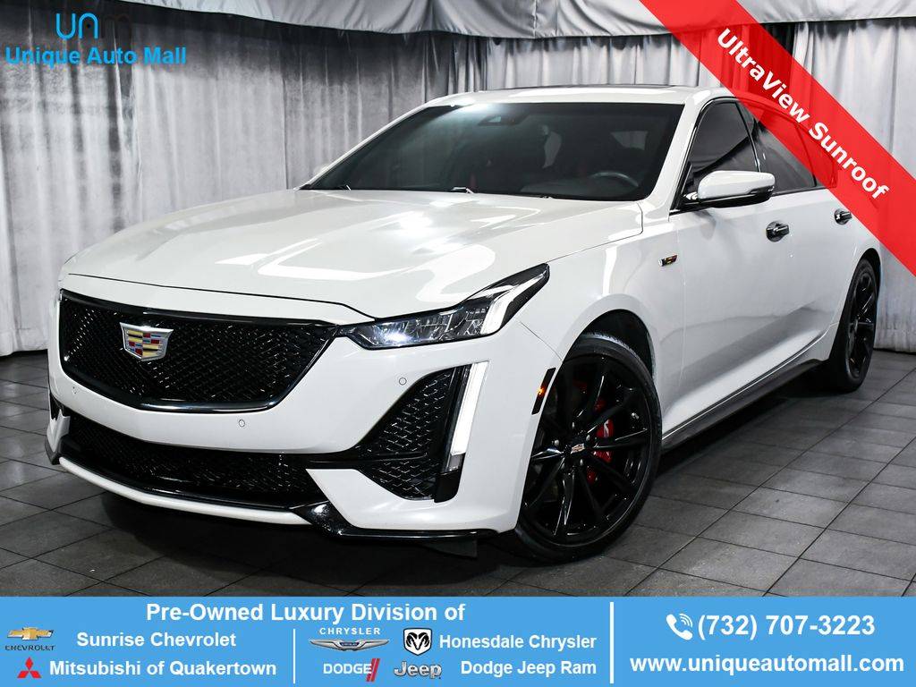 2022 Cadillac CT5-V Standard