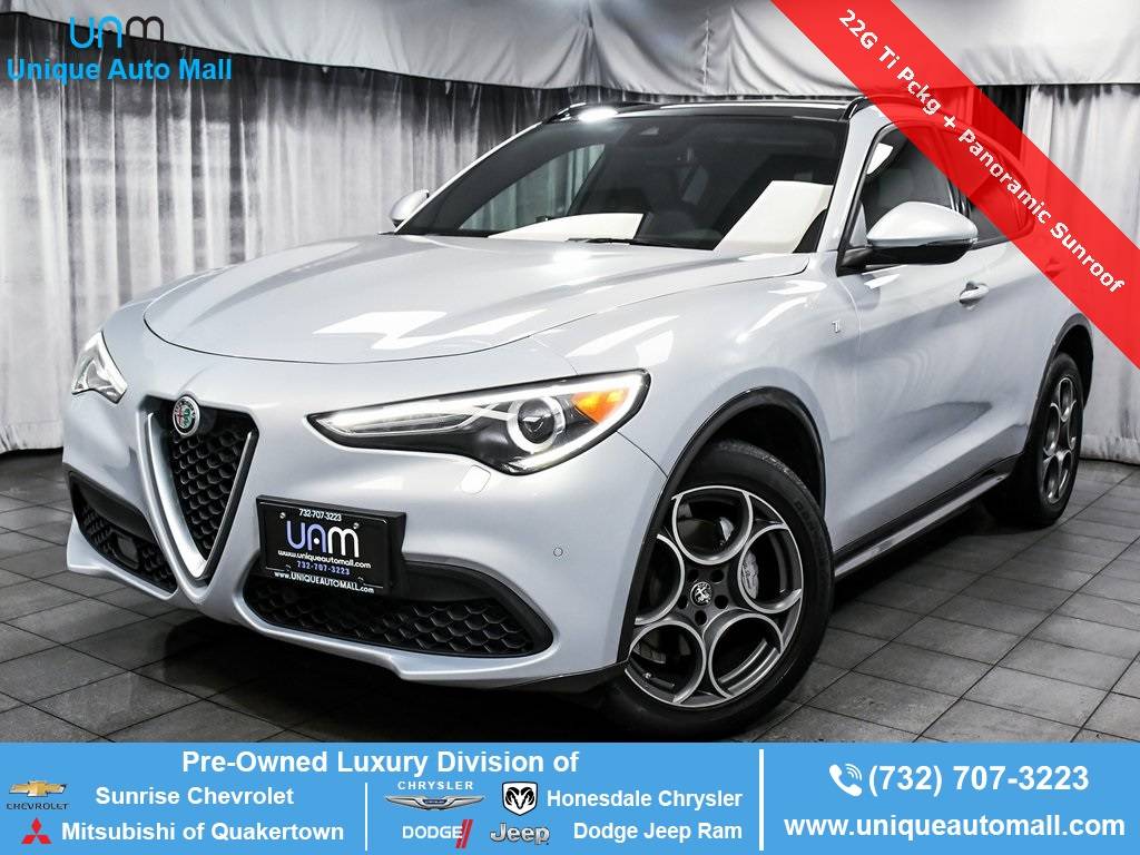 2022 Alfa Romeo Stelvio