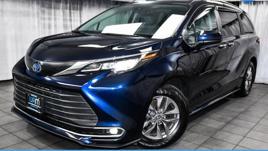 2023 Toyota Sienna XLE — Minivan — 78,485 mi — South Amboy, NJ