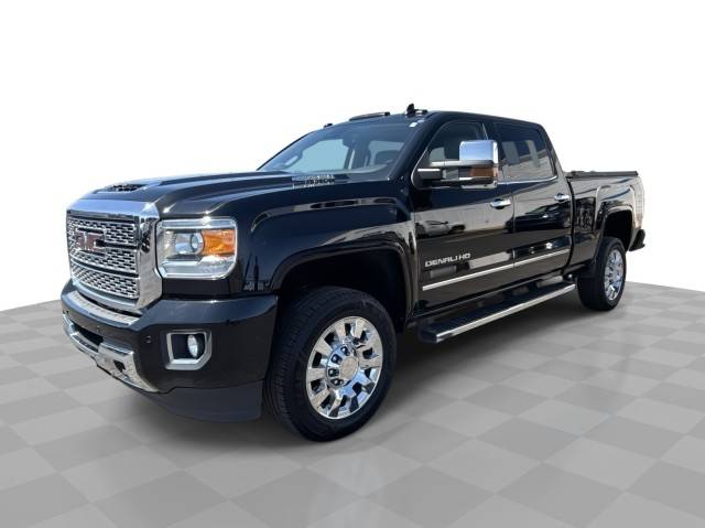 2019 GMC Sierra 2500HD Denali — Pickup Truck — 130,830 mi — London, OH