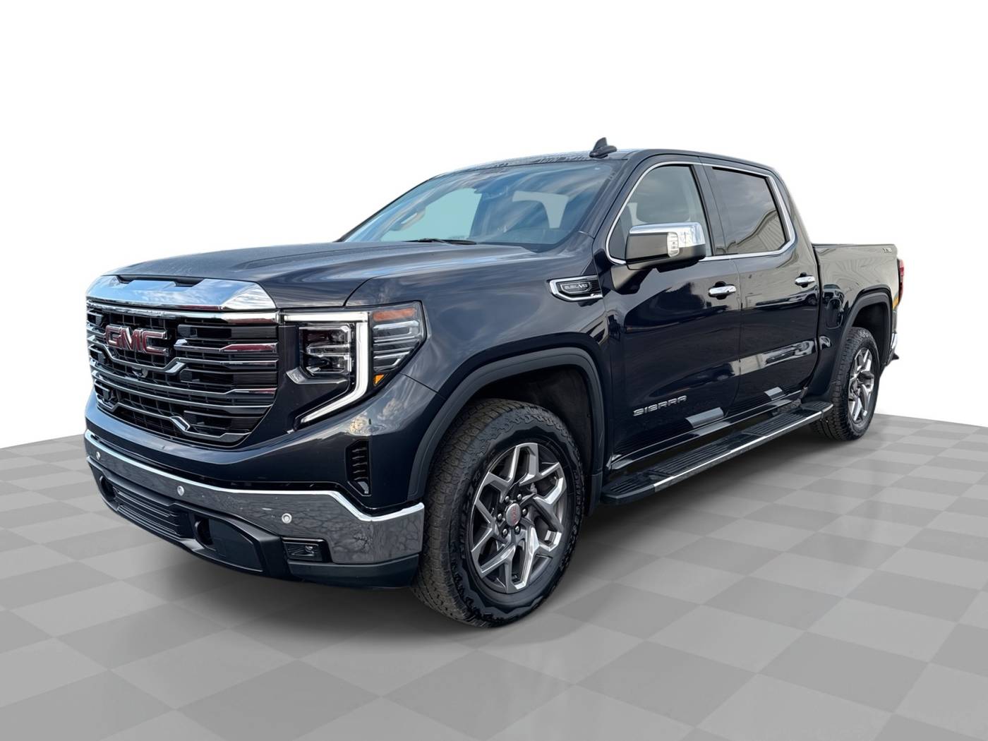 2024 GMC Sierra 1500 SLT — Pickup Truck — 27,069 mi — London, OH