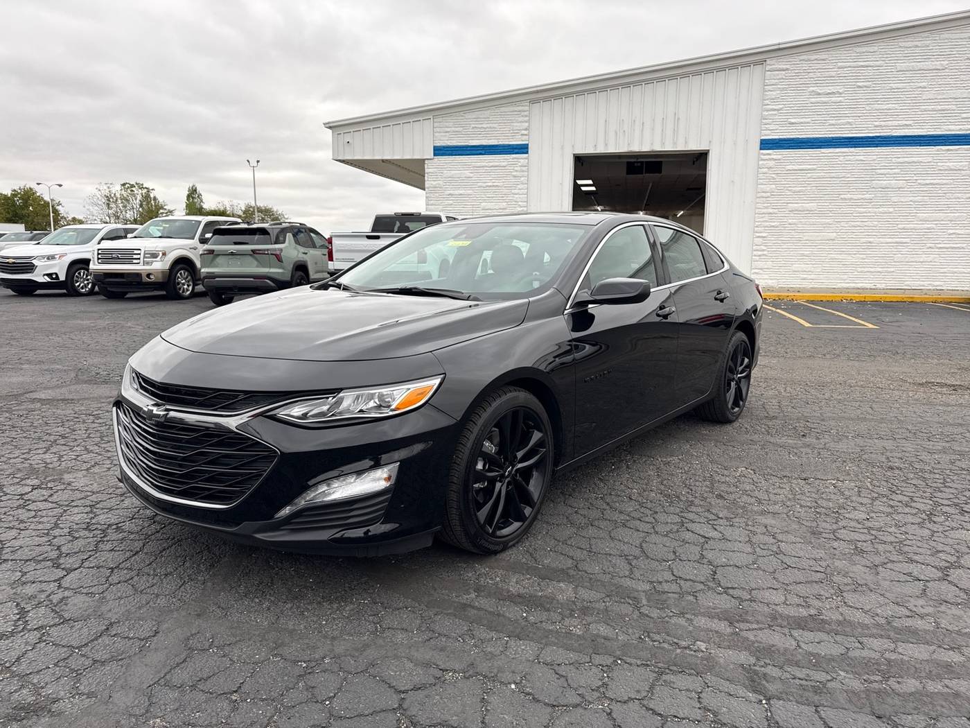 2024 Chevrolet Malibu 2LT — Sedan — 2,777 mi — London, OH
