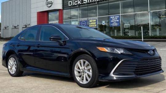 2024 Toyota Camry LE — Sedan — 24,563 mi — Columbia, SC