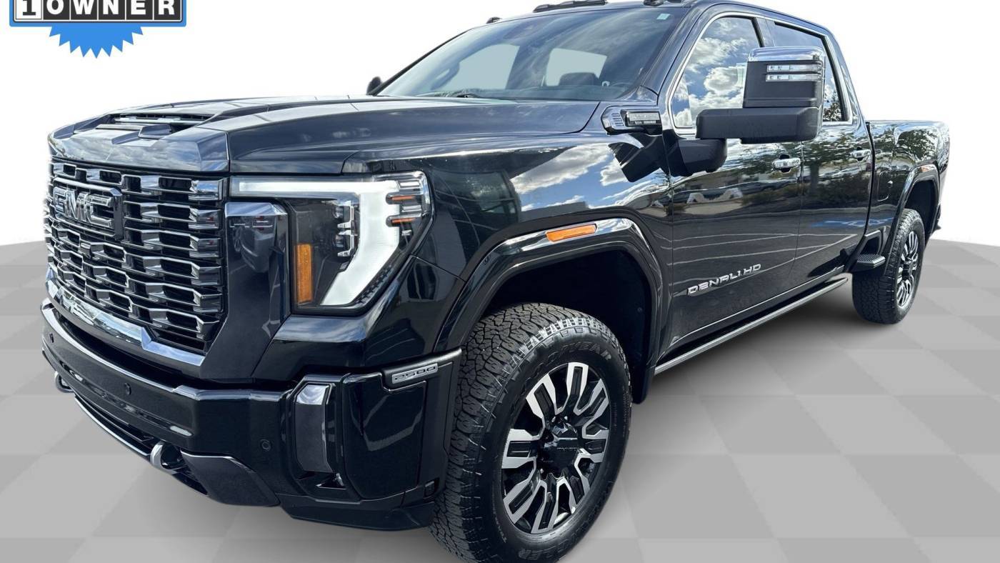 2024 GMC Sierra 2500HD Denali Ultimate — Pickup Truck — 36,755 mi — Perrysburg, OH
