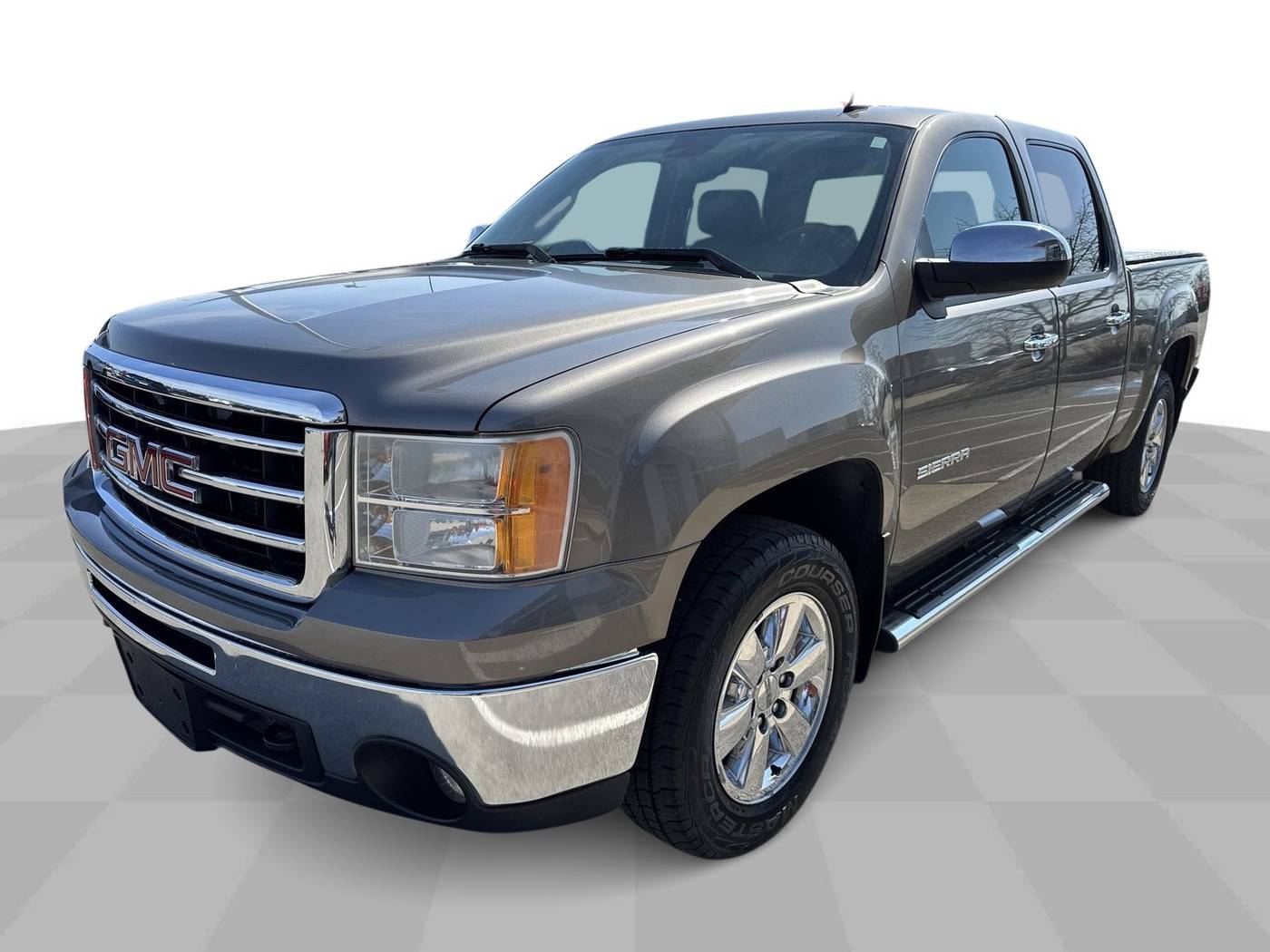 2013 GMC Sierra 1500 SLT — Pickup Truck — 184,498 mi — Perrysburg, OH