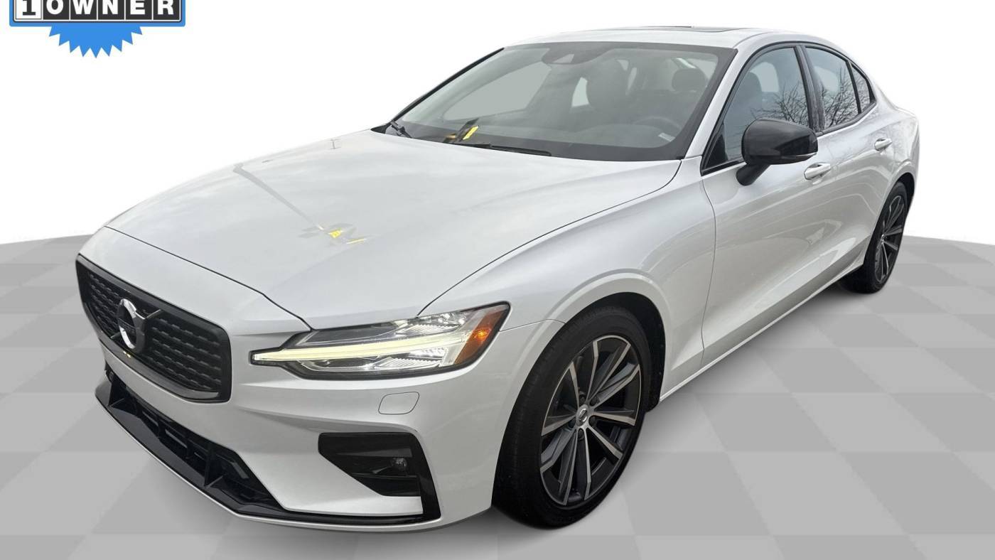 2022 Volvo S60 Momentum — Sedan — 32,090 mi — Perrysburg, OH
