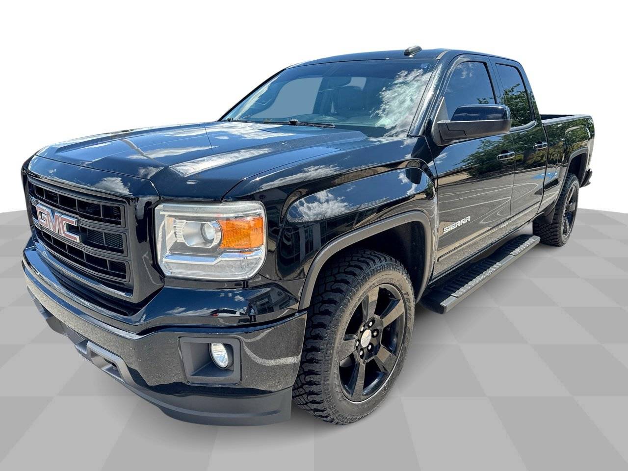 2015 GMC Sierra 1500 Base — Pickup Truck — 120,388 mi — Perrysburg, OH