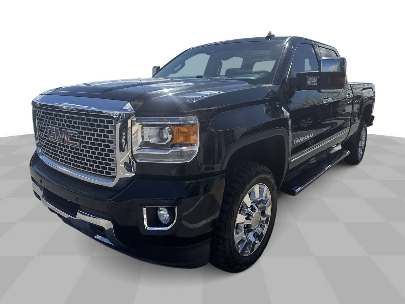 2016 GMC Sierra 2500HD Denali — Pickup Truck — 75,660 mi — Perrysburg, OH