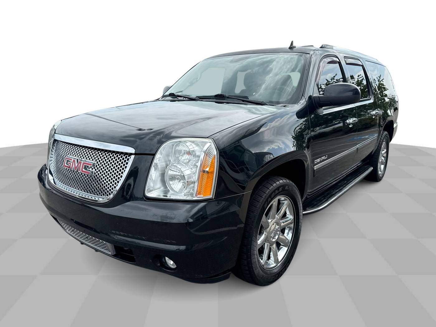 2013 GMC Yukon Denali — SUV — 175,029 mi — Perrysburg, OH