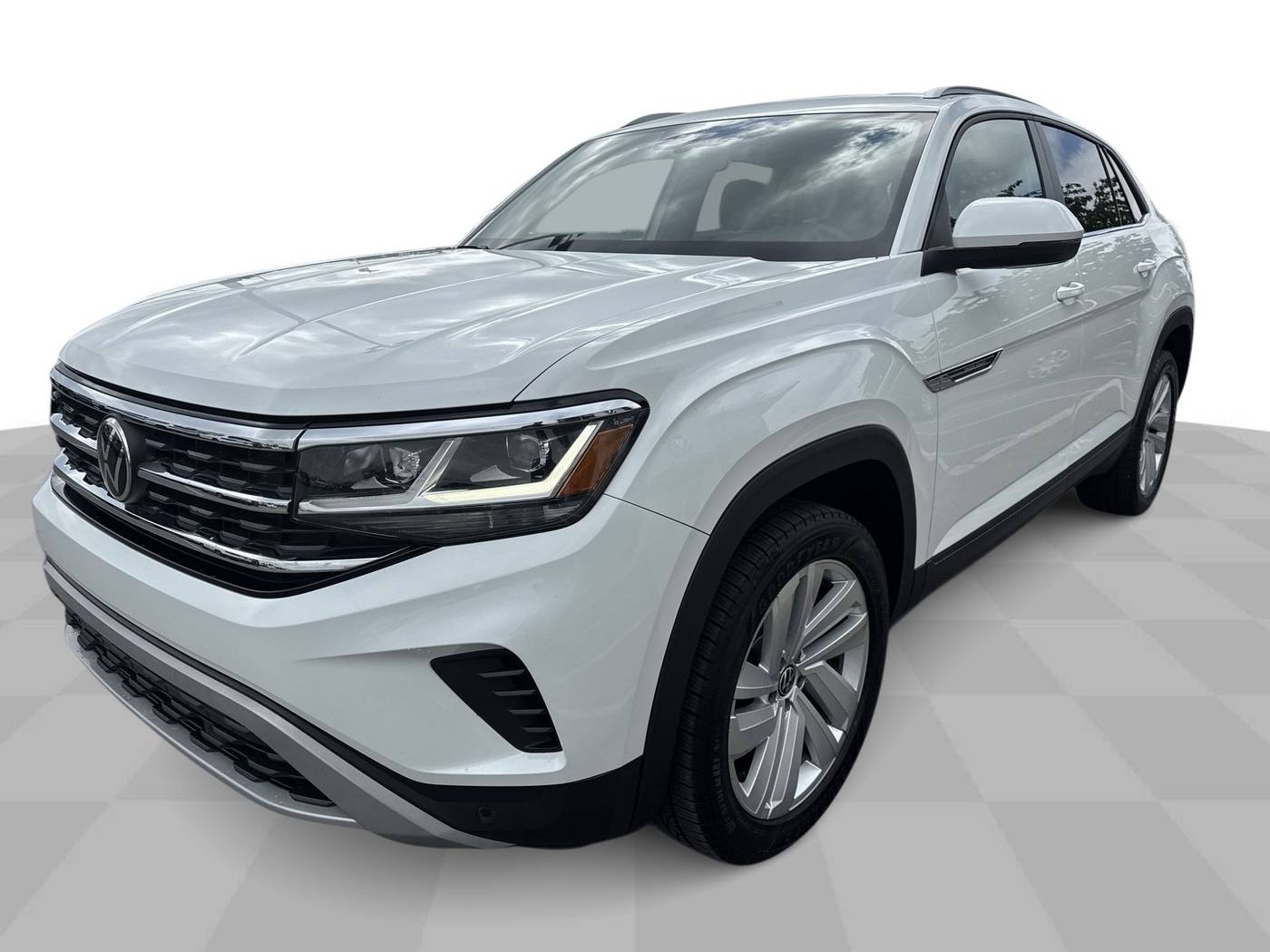 2020 Volkswagen Atlas Cross Sport SE with Technology — SUV — 73,929 mi — Perrysburg, OH