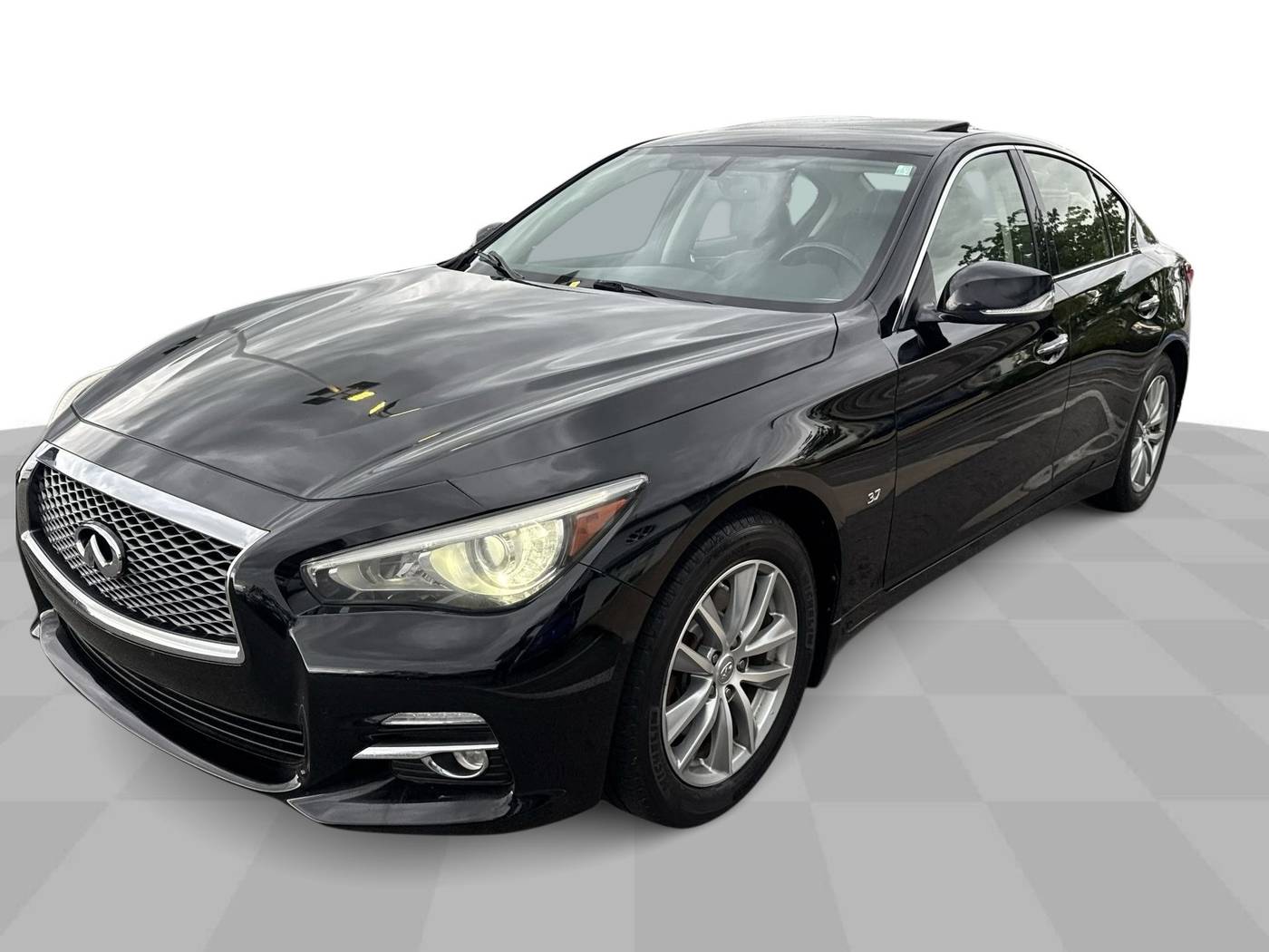 2015 INFINITI Q50 Premium — Sedan — 133,471 mi — Perrysburg, OH