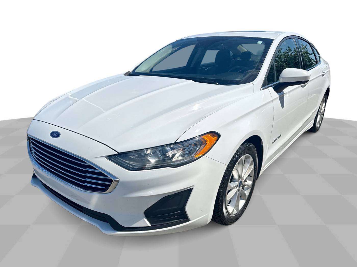 2019 Ford Fusion Hybrid SE — Sedan — 86,922 mi — Perrysburg, OH