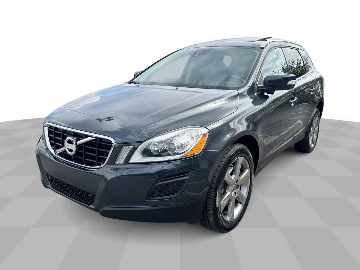 2013 Volvo XC60 T6 Premier Plus — SUV — 118,246 mi — Perrysburg, OH