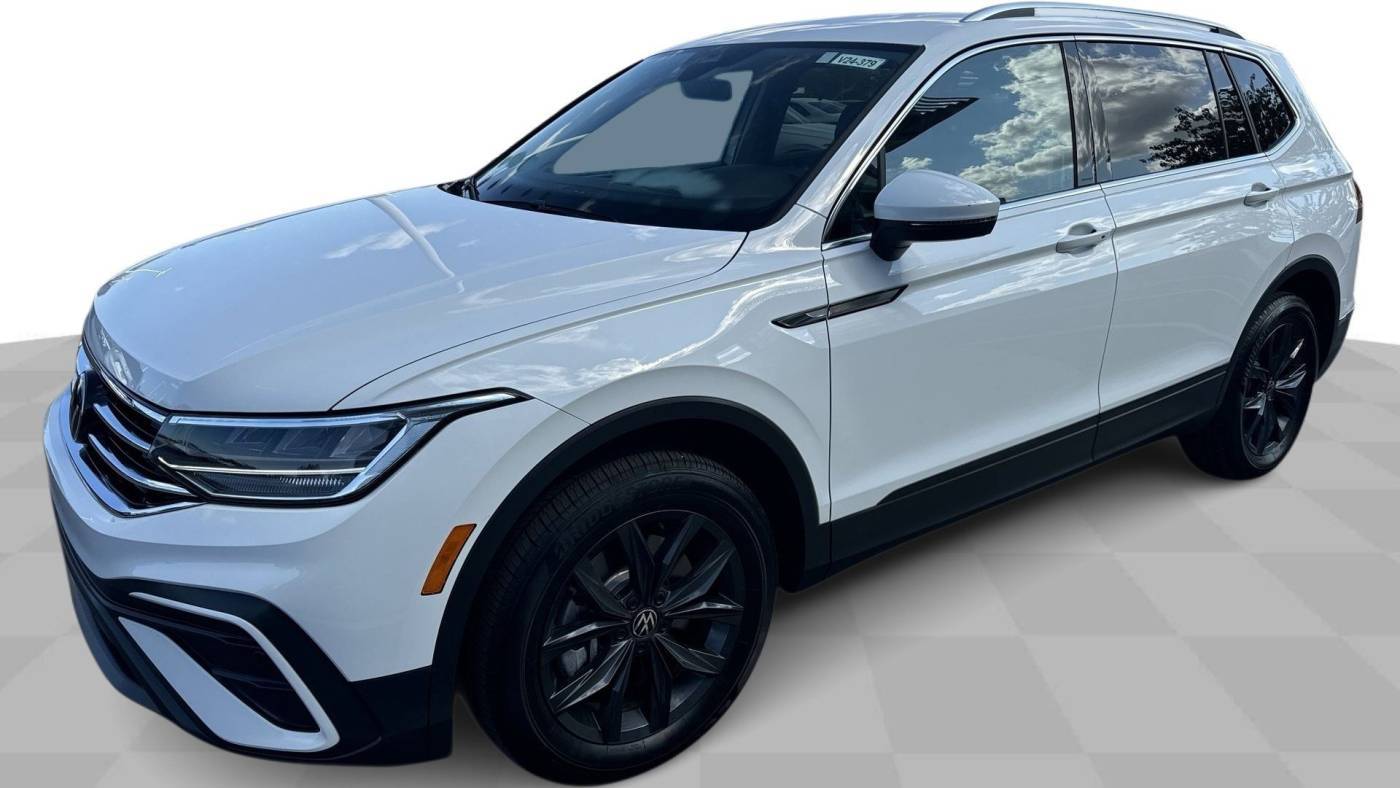 2024 Volkswagen Tiguan SE — SUV — 7,491 mi — Perrysburg, OH